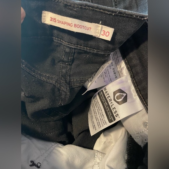 Levi’s bootcut black jeans, size 30 - Picture 3 of 4